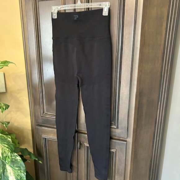 Victoria Secret's Pink Flip It Seamless Foldover Waistband Leggings - Picture 6 of 11